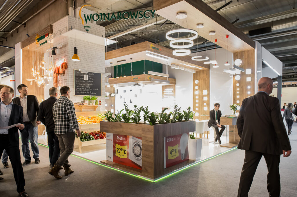 Stoisko targowe zbudowane przez Amako Expo