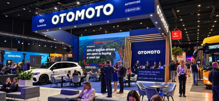 Stoisko Otomoto na New Mobility Congress w MCK Katowice, zdjęcie 1